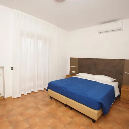 Due Leoni Rome