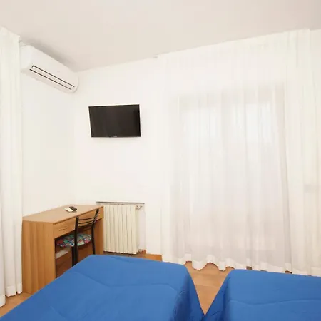 Hotel Due Leoni Rome