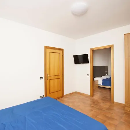 Due Leoni Hotel