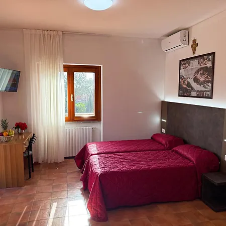 Due Leoni - Casa Per Ferie *