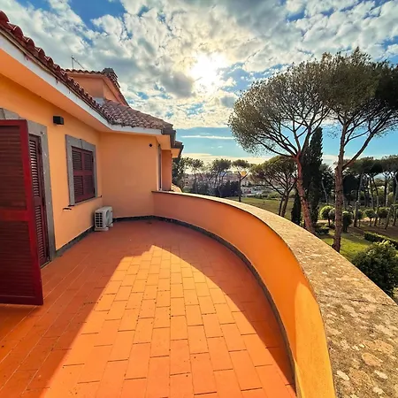 Отель Due Leoni - Casa Per Turismo Cattolico Рим
